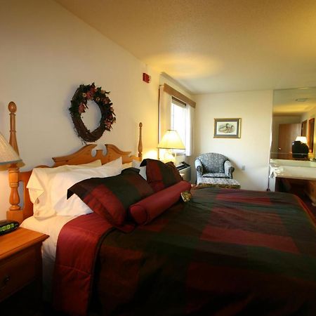 Best Western Dodgeville Inn & Suites Exterior photo
